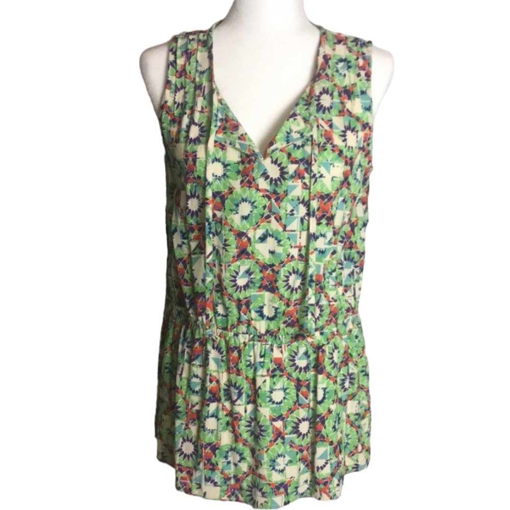 Cabi green Kaleidoscope sleeveless Top Size M kiwis and tropical floral